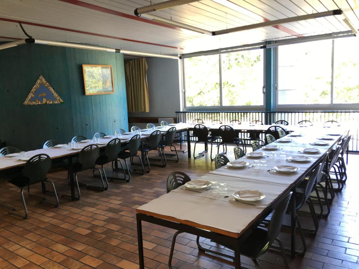 Auberge De Jeunesse Hi Lorient Buitenkant foto
